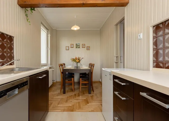 Soft Dream Bemowo By Renters Apartmán *